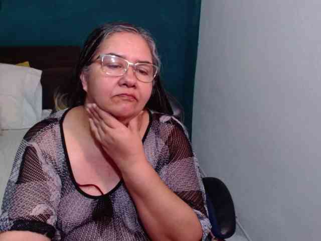 scarlett-dubois webcam