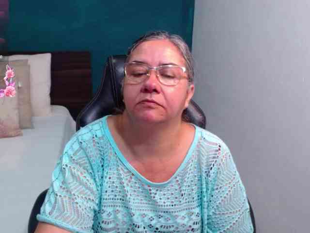 scarlett-dubois webcam