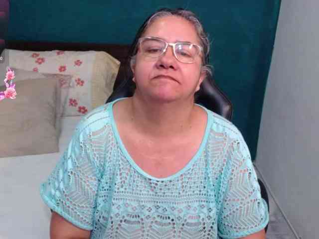 scarlett-dubois webcam