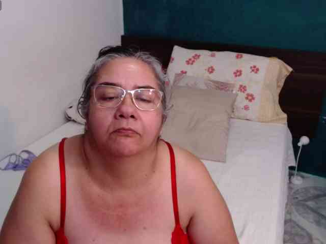 scarlett-dubois webcam