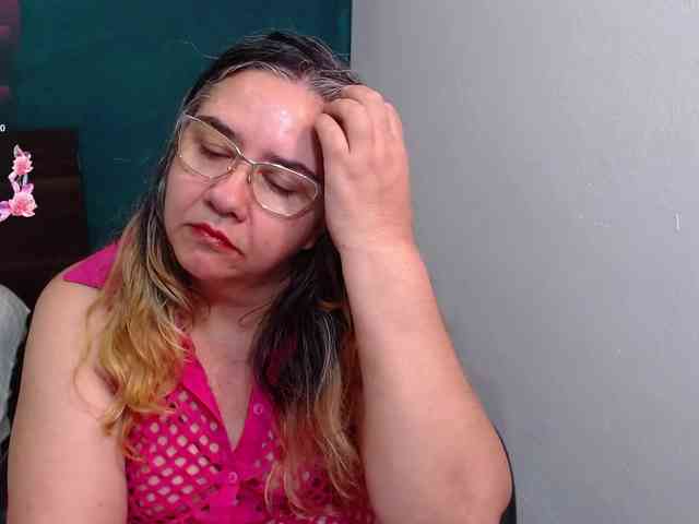 scarlett-dubois scarlett-dubois