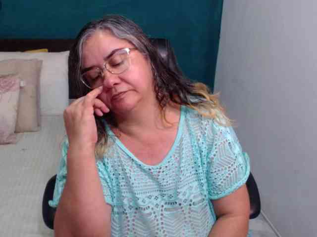 scarlett-dubois webcam