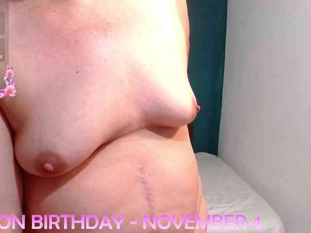 scarlett-dubois webcam