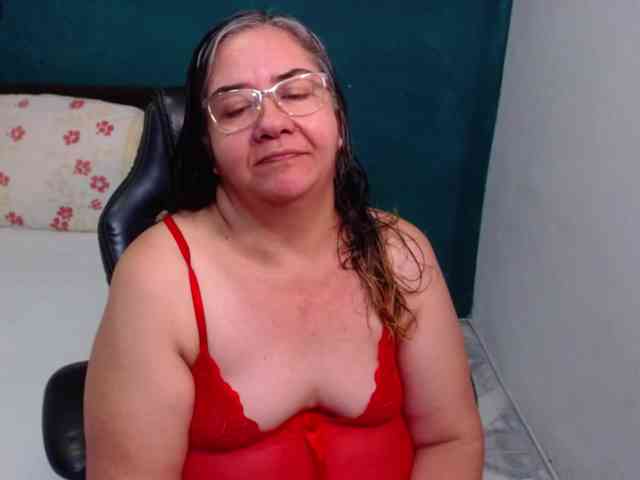 scarlett-dubois webcam