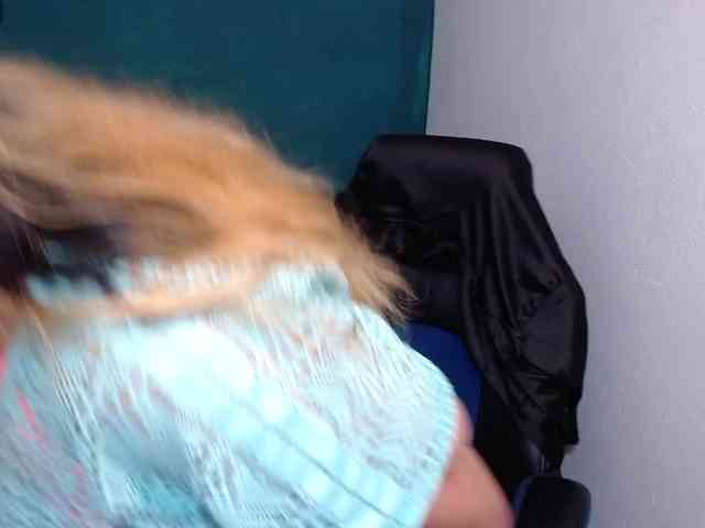 scarlett-dubois webcam