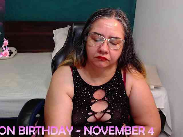 scarlett-dubois webcam