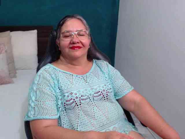 scarlett-dubois webcam