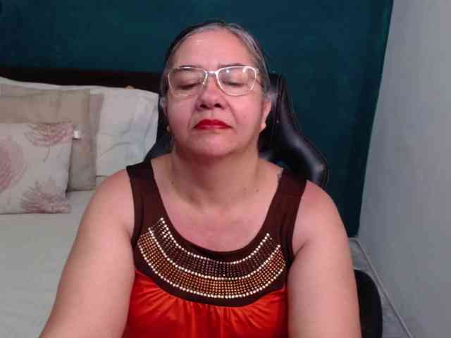 scarlett-dubois webcam