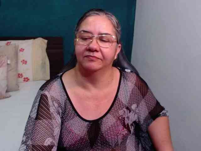 scarlett-dubois webcam