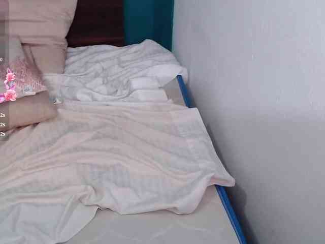 scarlett-dubois webcam