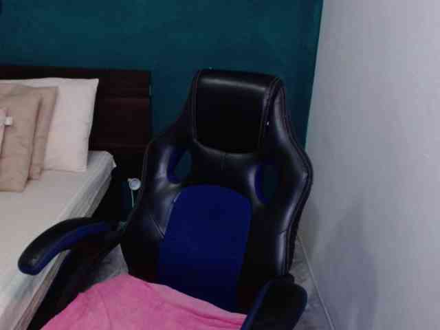 scarlett-dubois webcam