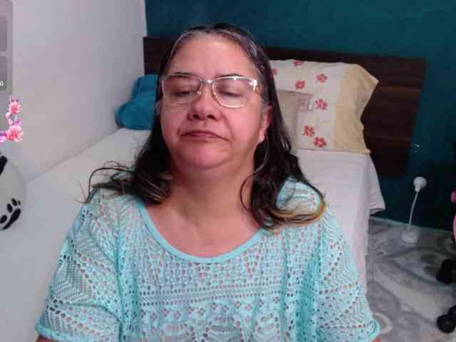 scarlett-dubois webcam