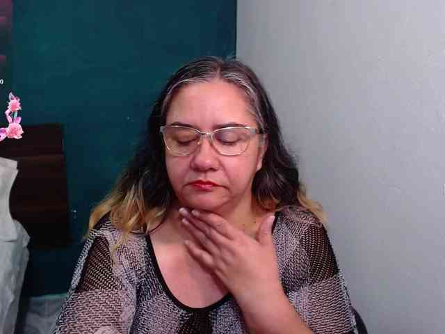 scarlett-dubois scarlett-dubois