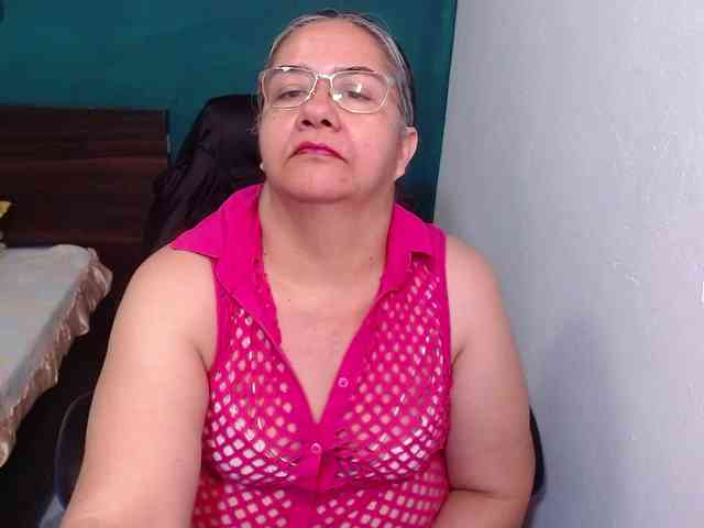 scarlett-dubois webcam