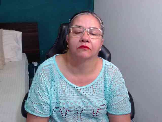 scarlett-dubois webcam