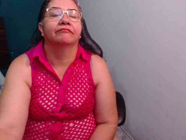 scarlett-dubois webcam