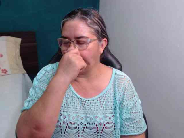 scarlett-dubois webcam