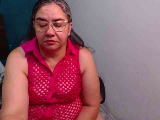 scarlett-dubois webcam