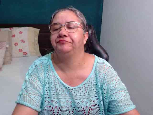 scarlett-dubois webcam