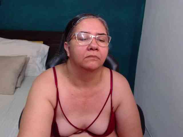 scarlett-dubois webcam