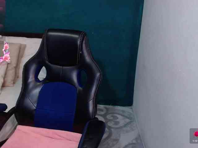 scarlett-dubois scarlett-dubois