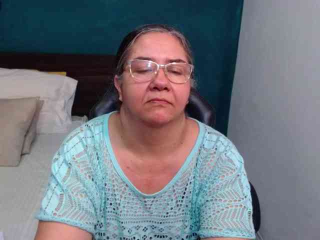 scarlett-dubois webcam