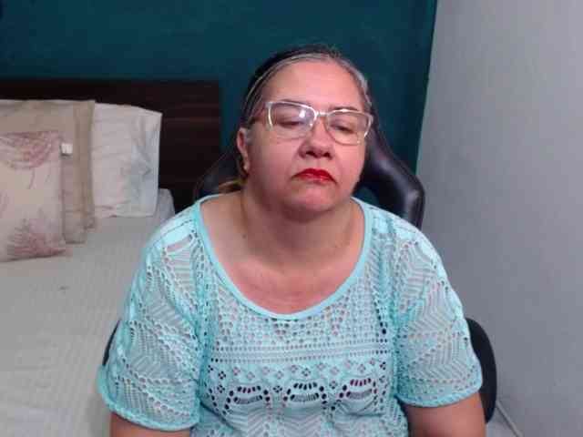 scarlett-dubois webcam