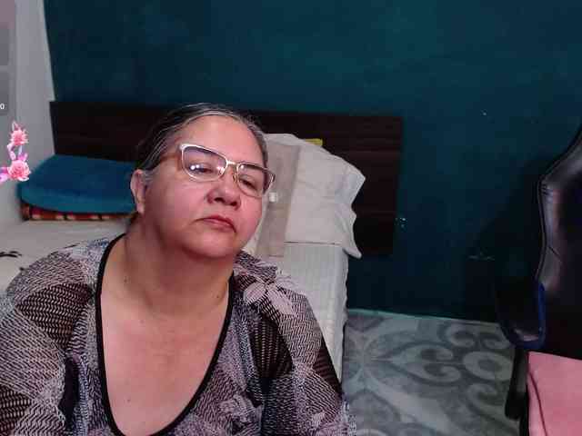 scarlett-dubois webcam