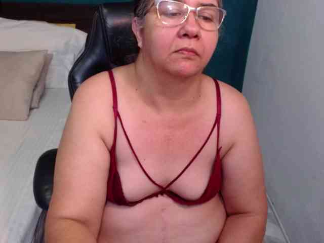 scarlett-dubois webcam