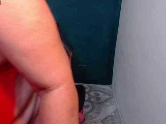 scarlett-dubois webcam