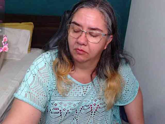 scarlett-dubois webcam