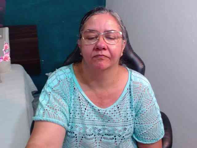 scarlett-dubois webcam