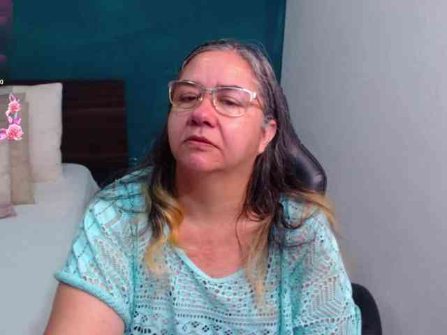 scarlett-dubois webcam