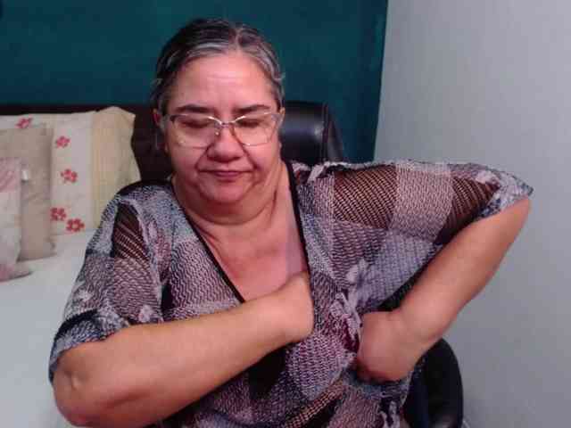 scarlett-dubois webcam