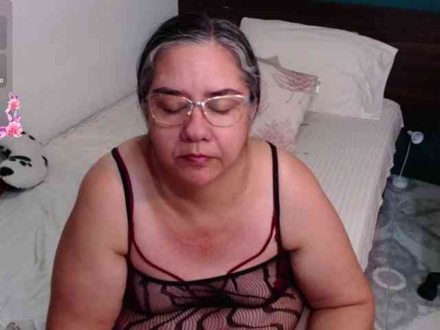 scarlett-dubois webcam