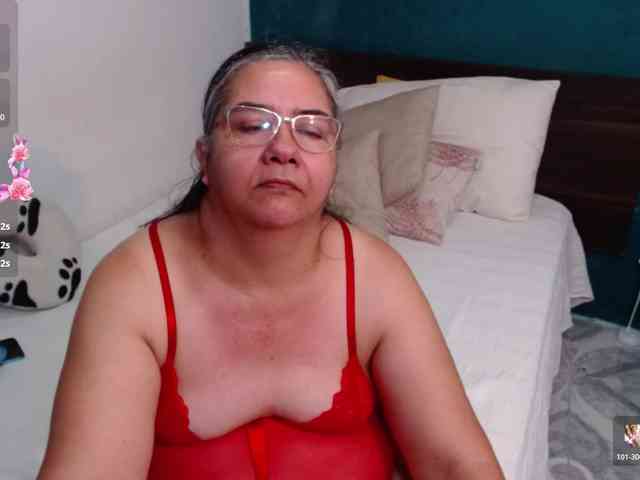 scarlett-dubois webcam