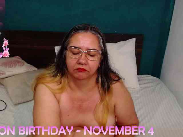 scarlett-dubois webcam