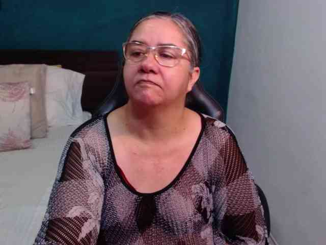 scarlett-dubois webcam