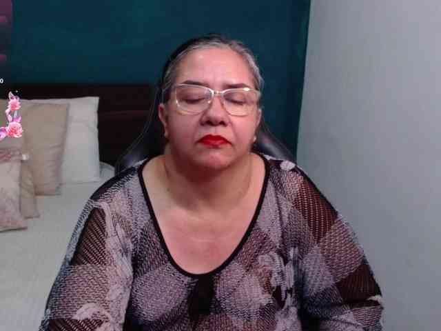 scarlett-dubois webcam