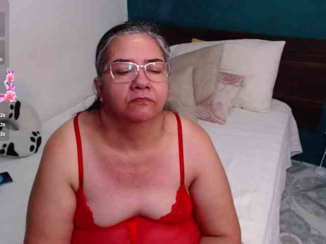 scarlett-dubois webcam