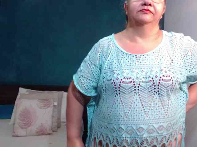 scarlett-dubois webcam