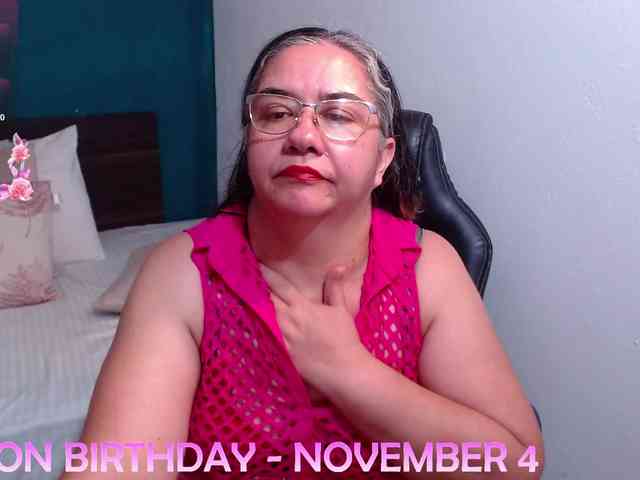 scarlett-dubois webcam