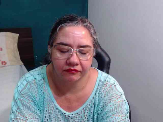 scarlett-dubois webcam