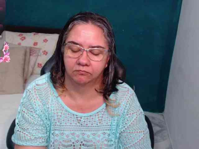 scarlett-dubois scarlett-dubois