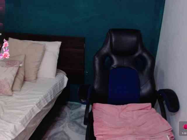 scarlett-dubois webcam