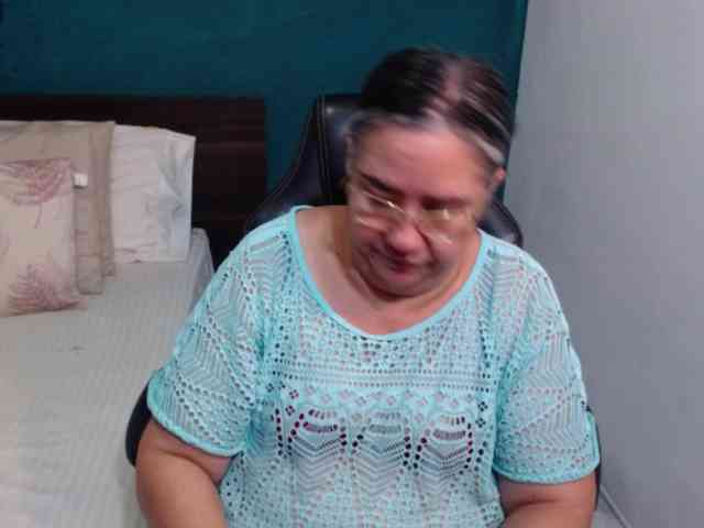 scarlett-dubois webcam