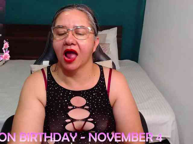 scarlett-dubois webcam