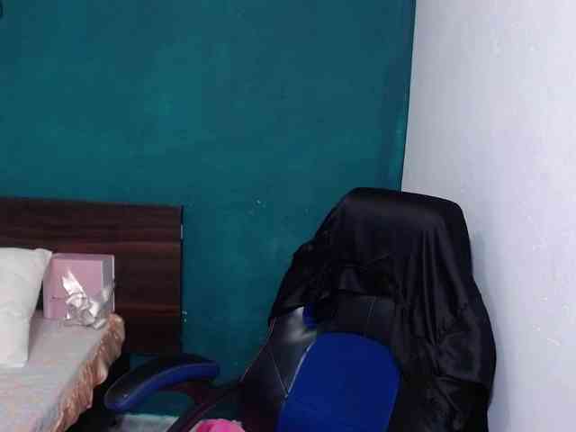 scarlett-dubois webcam