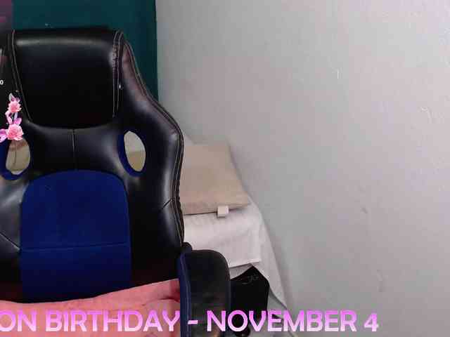 scarlett-dubois webcam