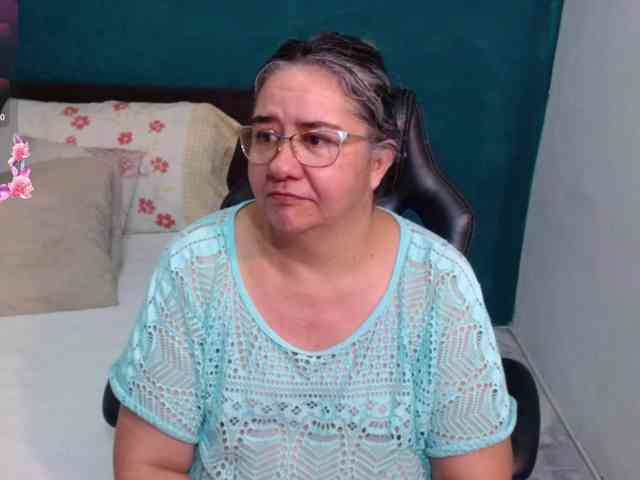 scarlett-dubois webcam